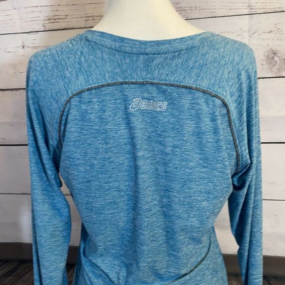 ASICS long sleeve blue V-neck top size Large - Picture 6 of 12